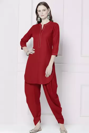 Red embroidered rayon kurta with dhoti pant