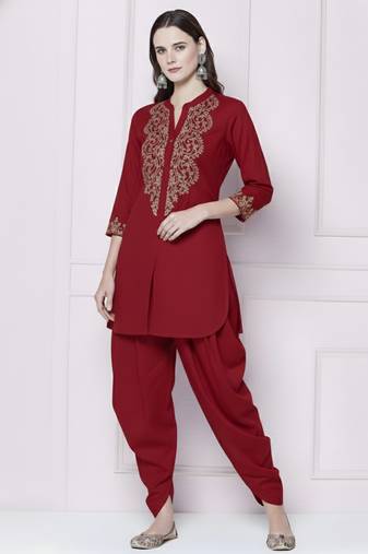Red plain rayon kurta with dhoti pant