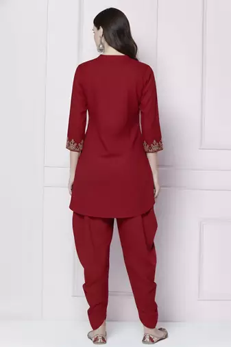 Red plain rayon kurta with dhoti pant
