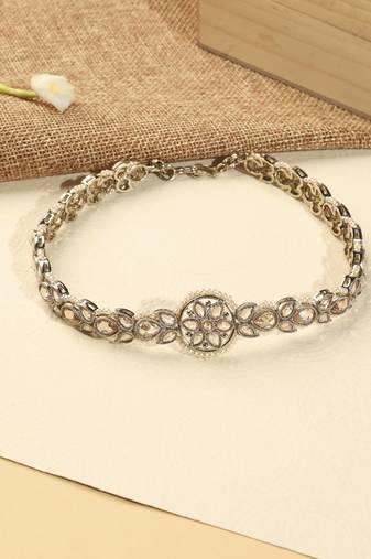 Flower design and pearl brown kundan stone antique gold plated mathapatti(sheeshphool) for women