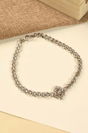 Flower design and pearl brown kundan stone antique gold plated mathapatti(sheeshphool) for women