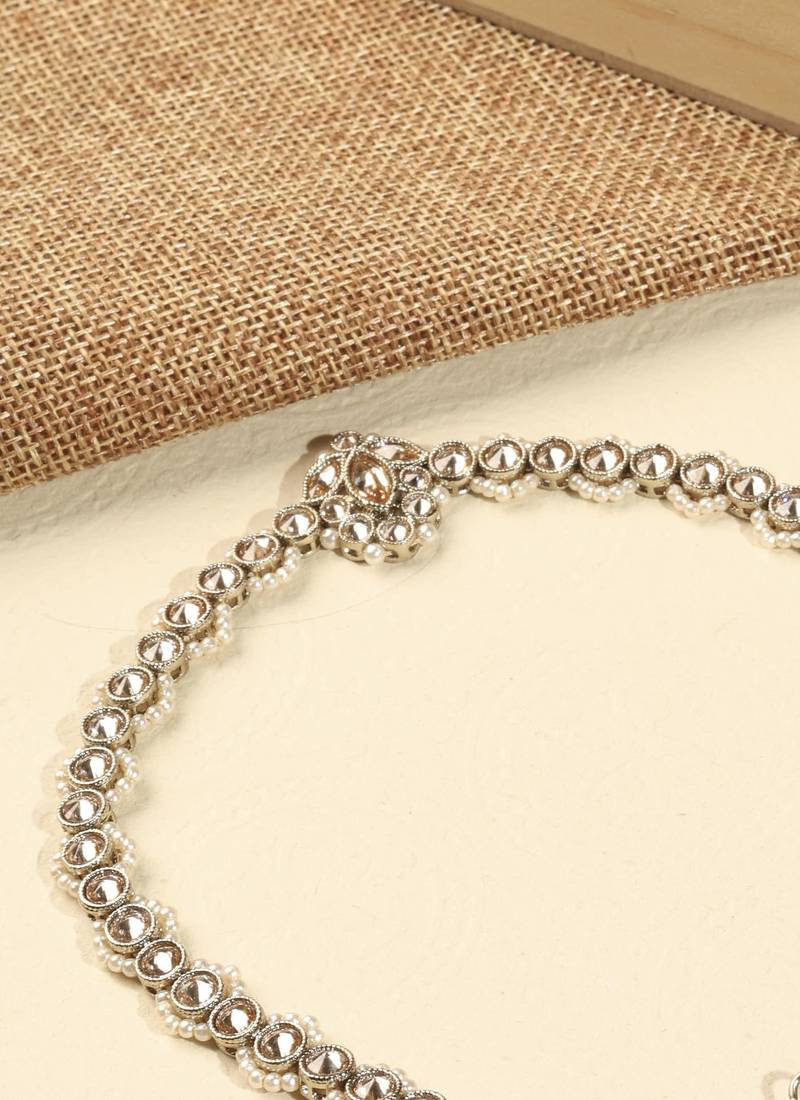 Flower design and pearl brown kundan stone antique gold plated mathapatti(sheeshphool) for women