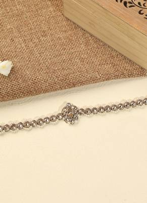 Flower design and pearl brown kundan stone antique gold plated mathapatti(sheeshphool) for women 5