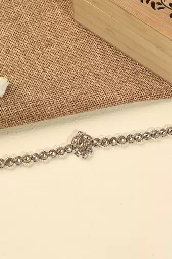 Flower design and pearl brown kundan stone antique gold plated mathapatti(sheeshphool) for women