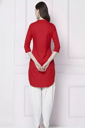 Red embroidered rayon kurta with dhoti pant