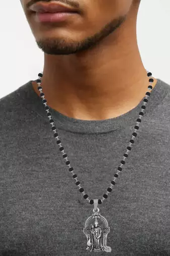 Black bead murugan necklace