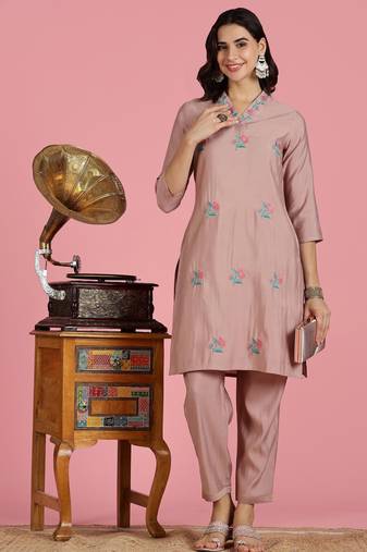 Mauve silk embroidered Co-ord set 