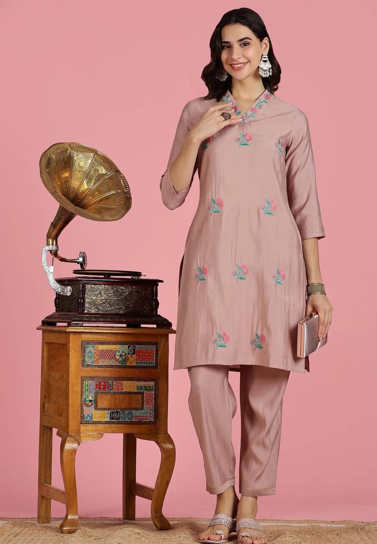 Mauve silk embroidered Co-ord set 