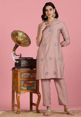 Mauve silk embroidered Co-ord set  5