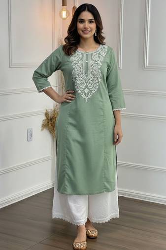 Green cotton embroidered Kurta Set