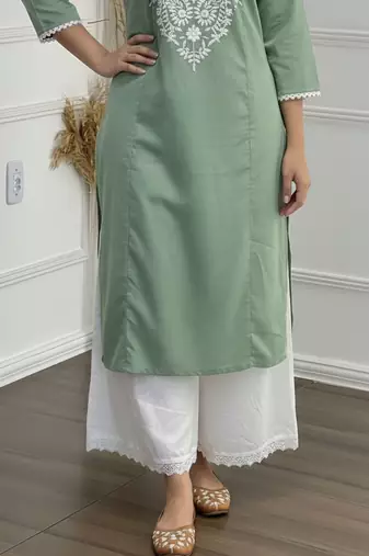 Green cotton embroidered Kurta Set