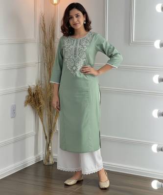 Green cotton embroidered Kurta Set 5