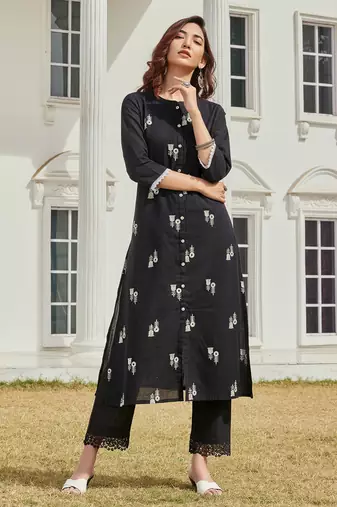 Black cotton embroidered Kurta Set