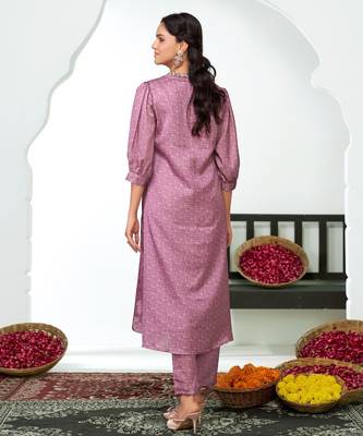 Lavender silk embroidered Kurta set 2
