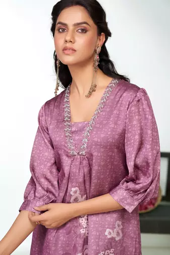 Lavender silk embroidered Kurta set
