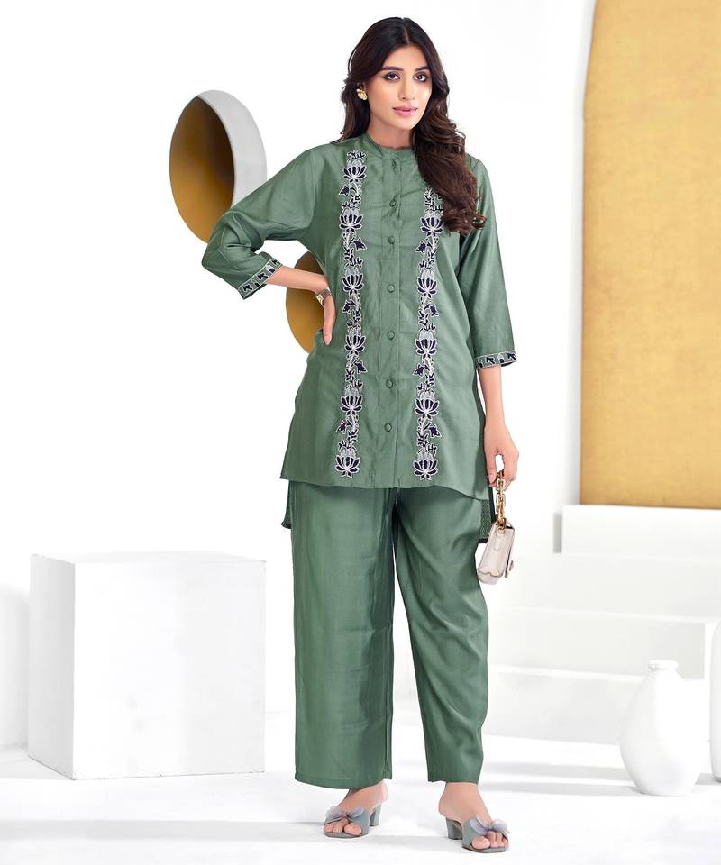Olive cotton embroidered Co-ord set 