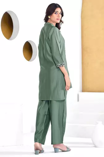 Olive cotton embroidered Co-ord set 
