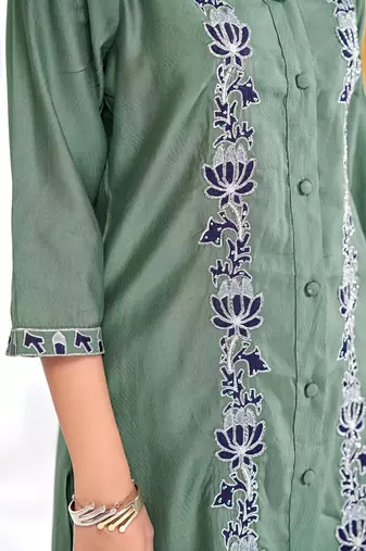 Olive cotton embroidered Co-ord set 