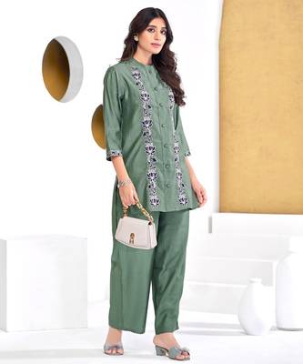 Olive cotton embroidered Co-ord set  5