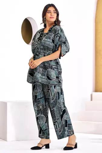 Black chanderi silk embroidered Co-ord set 