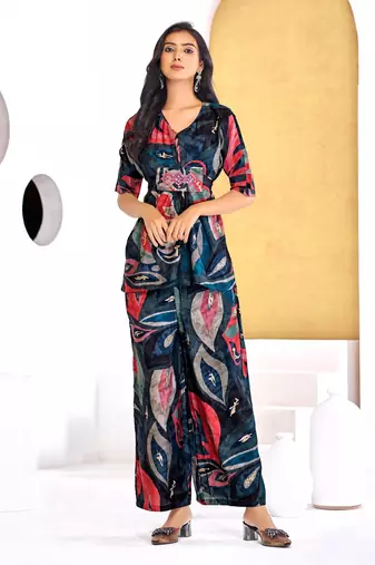 Blue chanderi silk embroidered Co-ord set 