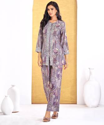 Coral chanderi silk embroidered Co-ord set  5