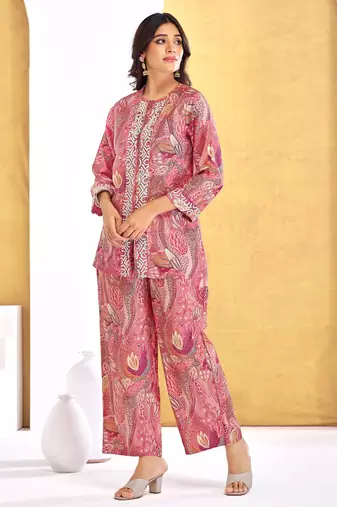 Orange chanderi silk embroidered Co-ord set 