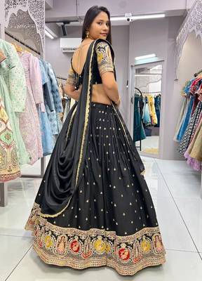 Black Embroidery sequins work Roman-Silk Indian wedding lehenga Choli 4