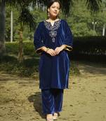 Blue velvet hand embroidered kurta set