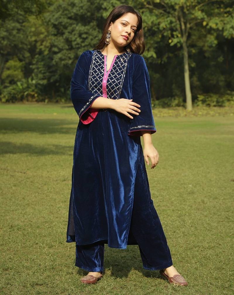 Blue velvet yoke hand embroidered kurta set