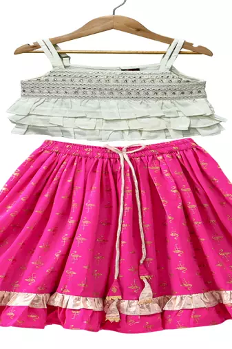 woven sleeveless embellished top with printed lehenga-white & pink