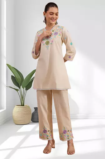 Cream linen kurta with pant for women's
