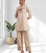 Cream linen kurta with pant for women's