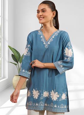 Sky blue vertical silk only top for women's 2