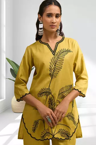 Cotton yellow aari work kurta pant for women's