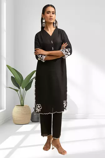 Black linen long kurta with pant for women's