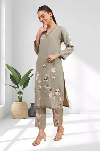 Pista green linen long kurta with pant for women's