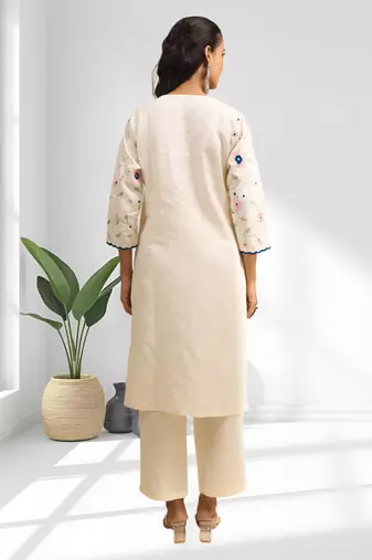 Cream long kurta with pant for women's