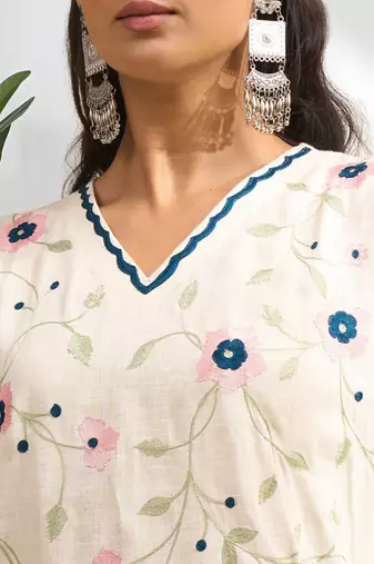Cream long kurta with pant for women's