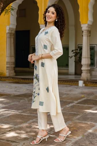 Off white embroidered cotton kurta bottom