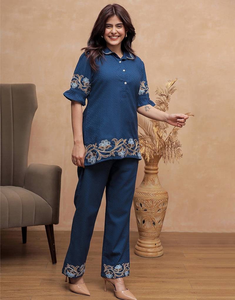 Blue embroidered cotton co-ord set