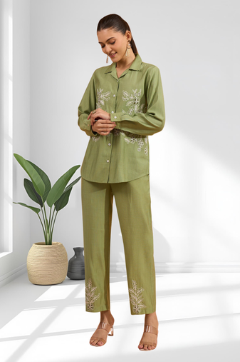Pista green vertical silk shirt pant for women's