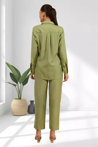 Pista green vertical silk shirt pant for women's