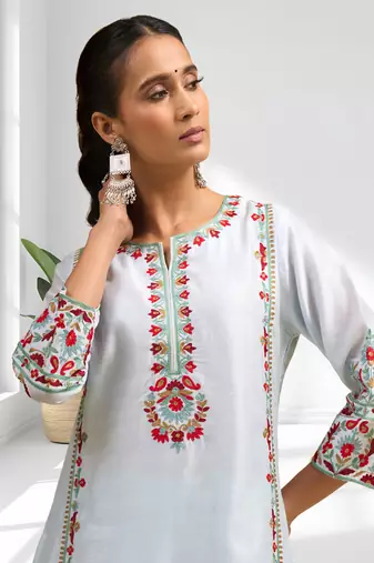 Sky blue vertical silk kurta pant for women's