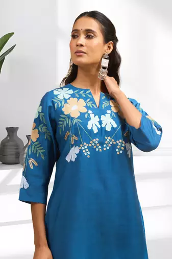 Teal vertical silk kurta sets for women's
