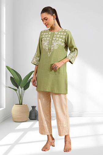 Pista green vertical silk only top for women's