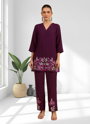 Wine vertical silk top with pants for women's 1