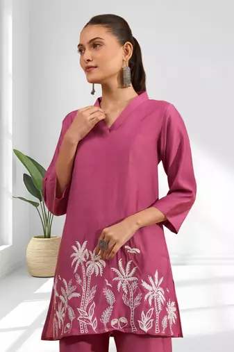 Pink vertical silk top with pants for women's