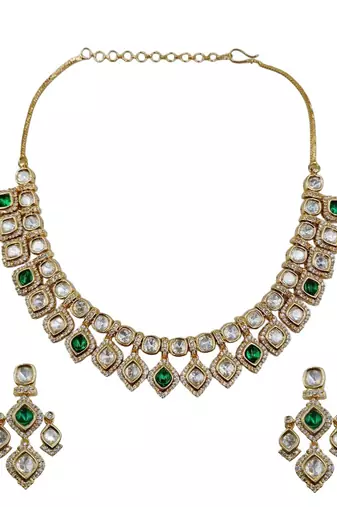 Bridal style kundan green stone necklace set with earrings