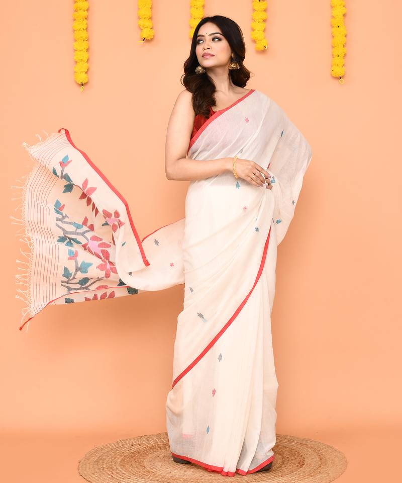 white cotton jamdani handloom saree with contrast border